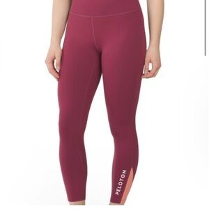PELOTON Size M Move Mission Rib Insert Leggings